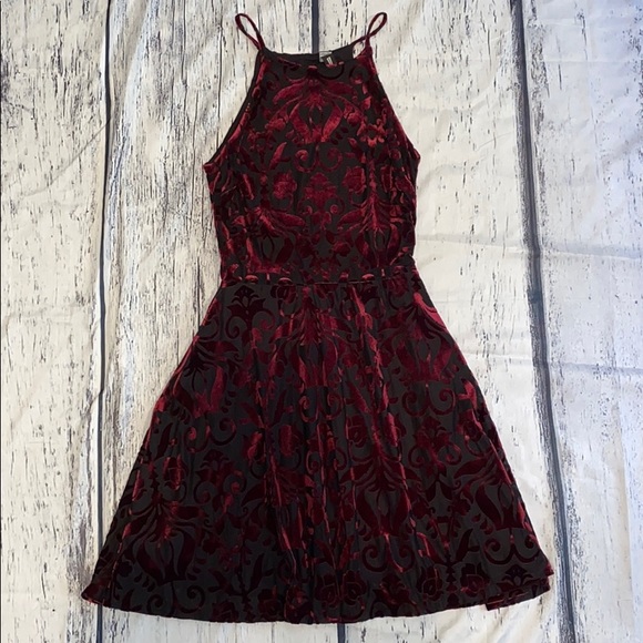 Design Lab Lord & Taylor Small Velvet Black - Picture 1 of 6